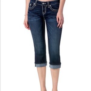 Miss Me Signature Cuffed Capri Jeans